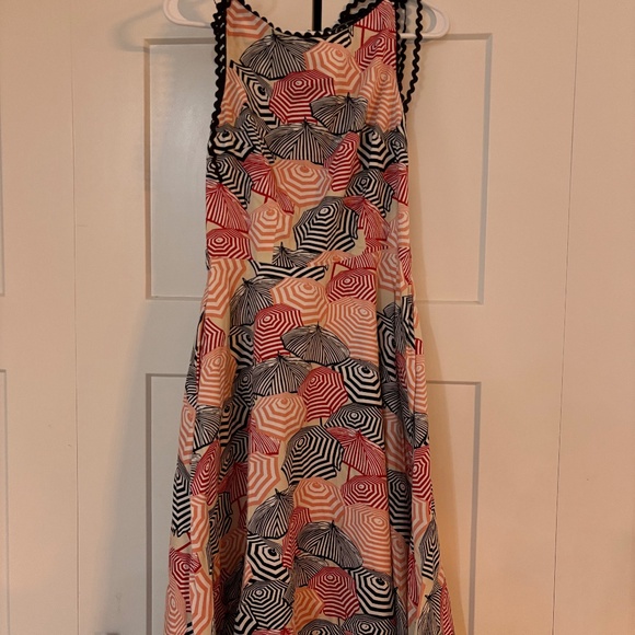 Voodoo Vixen umbrellas dress size M - Picture 1 of 1